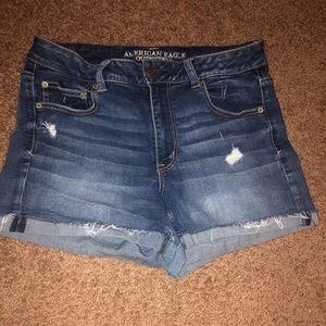 American Eagle Hi-Rise Shortie